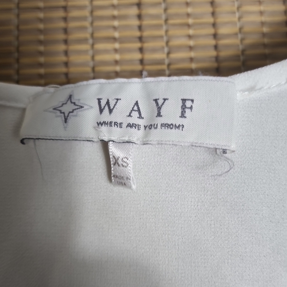 White top by Wafe - Picture 3 of 3
